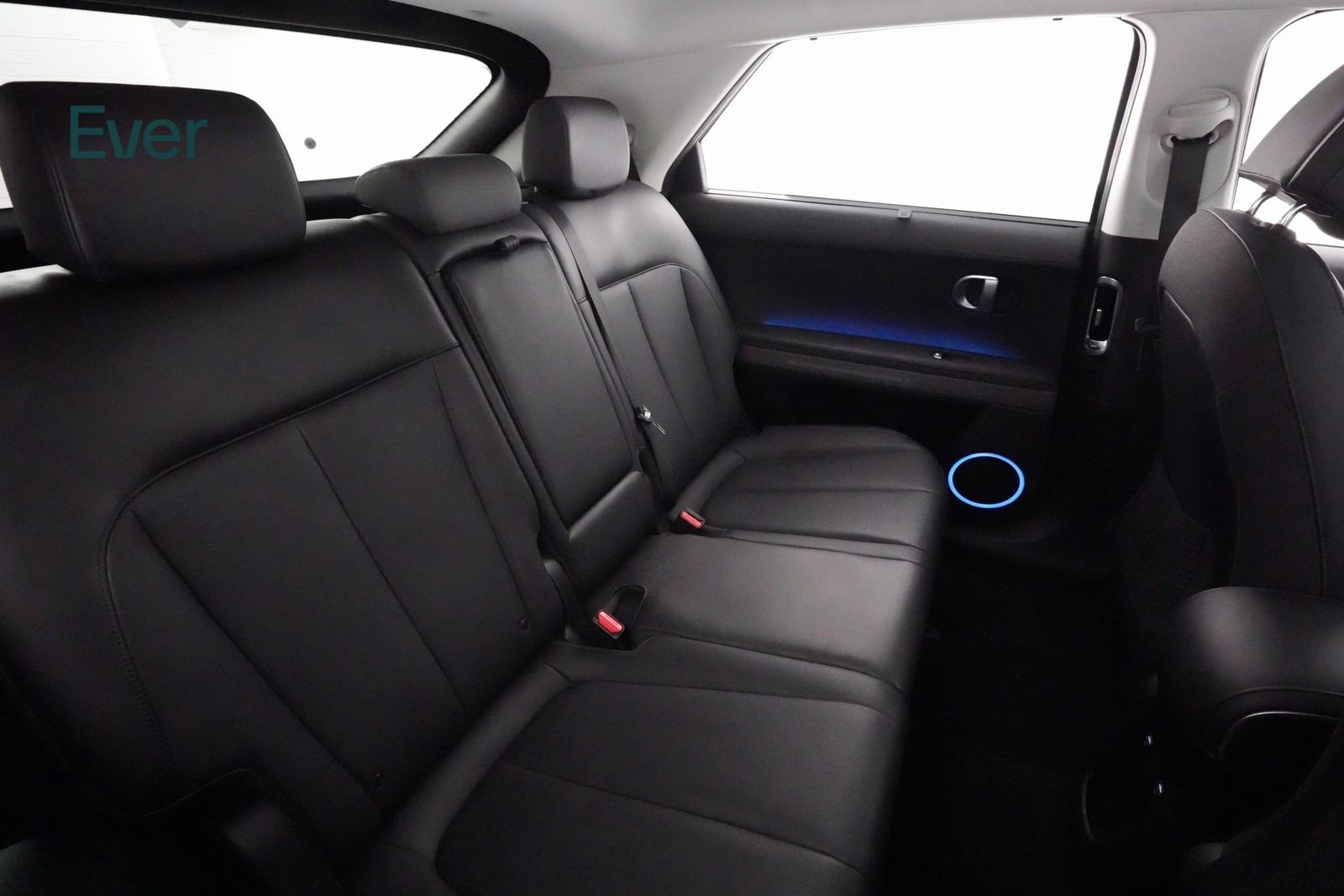 Used 2024 Hyundai Ioniq 5 Limited image 9