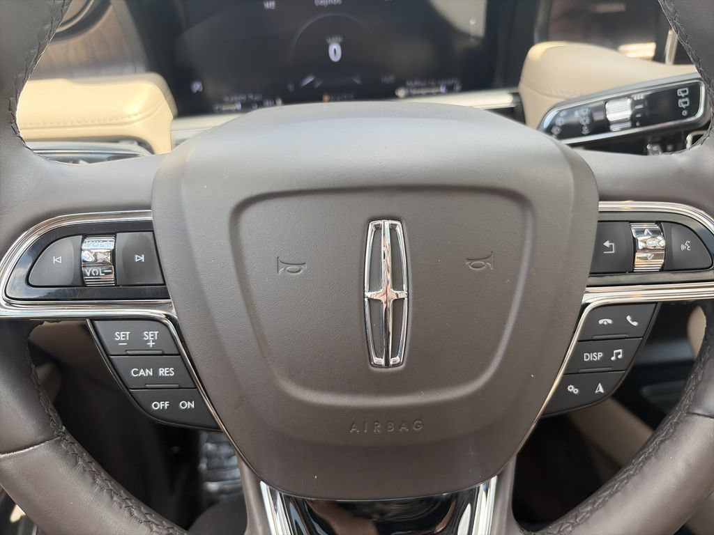 Certified 2023 Lincoln Nautilus Reserve AWD/4WD image 33