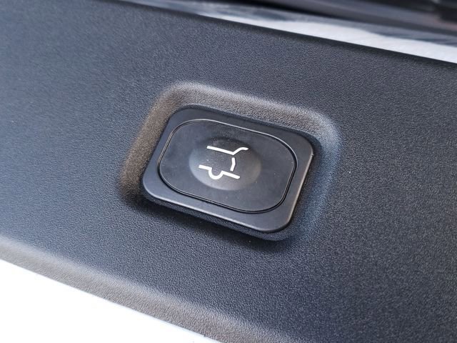 New 2026 Ford Expedition Active image 10