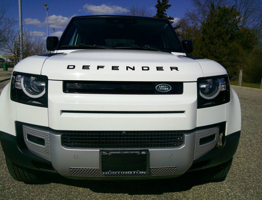 Used 2023 Land Rover Defender 110 S image 48