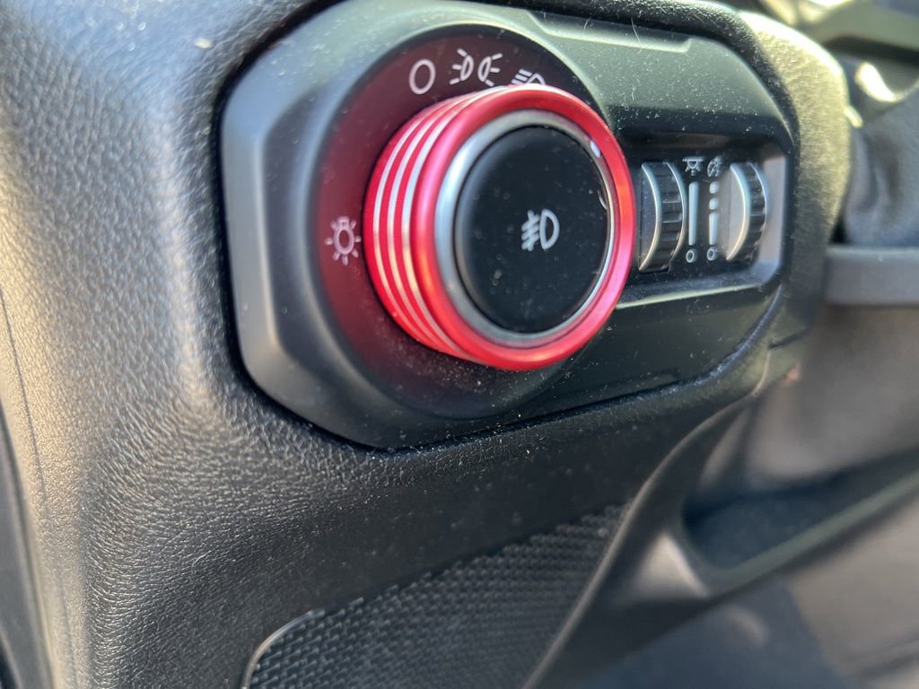 Certified 2018 Jeep Wrangler Unlimited Rubicon image 17