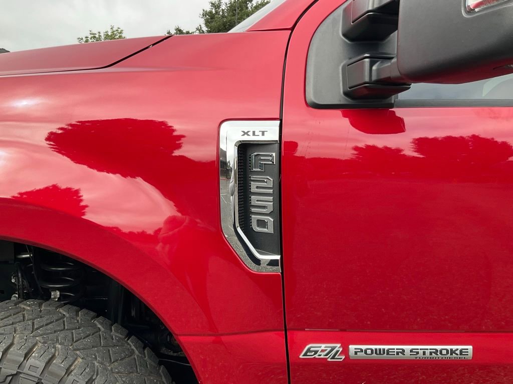Certified 2022 Ford F250 XLT w/ XLT Premium Package image 20