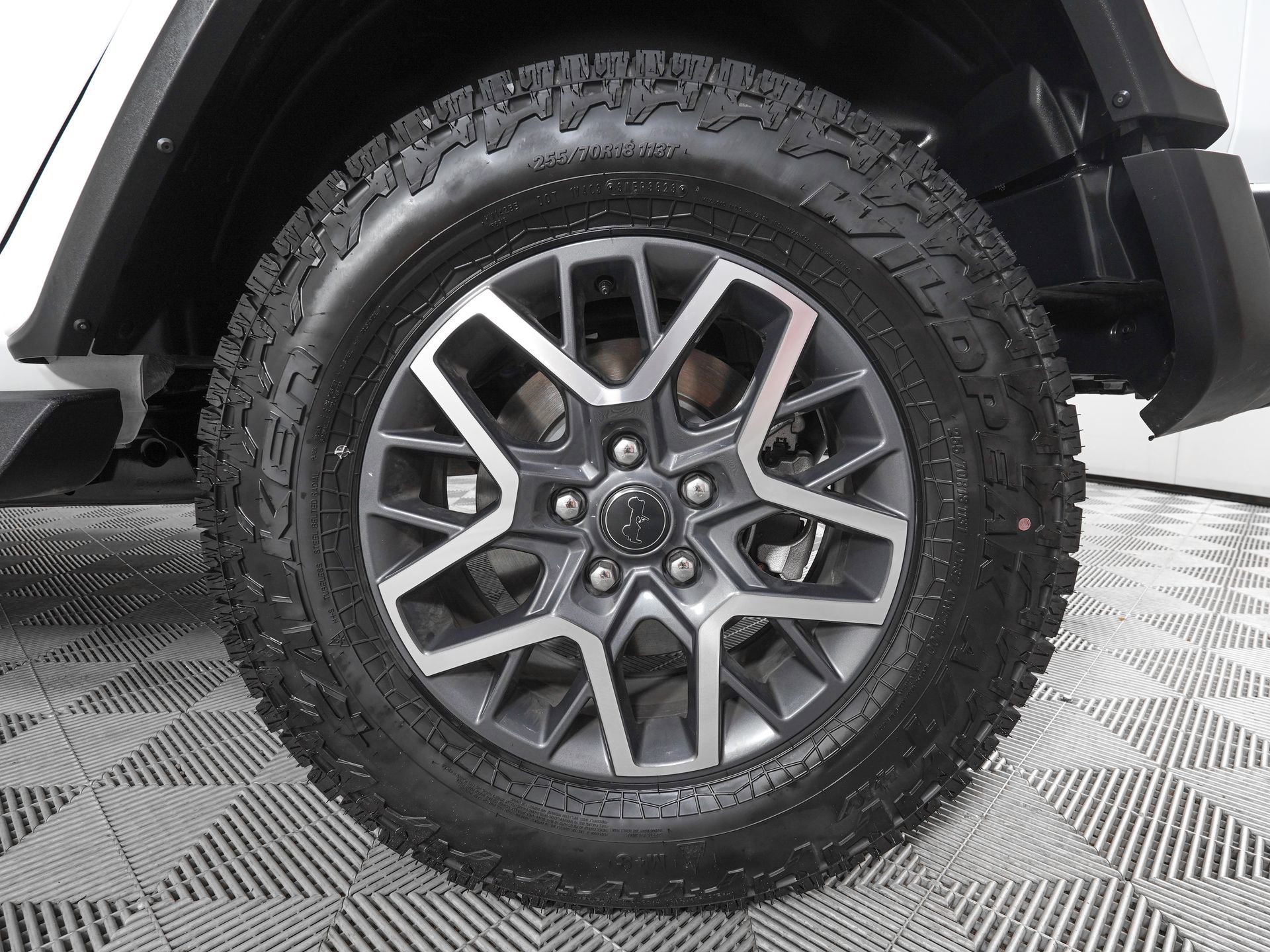Used 2024 Jeep Wrangler Unlimited Sahara w/ Safety Group AWD/4WD image 29