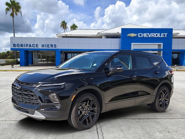 New 2026 Chevrolet Blazer LT w/ Sound & Technology Package FWD image 2