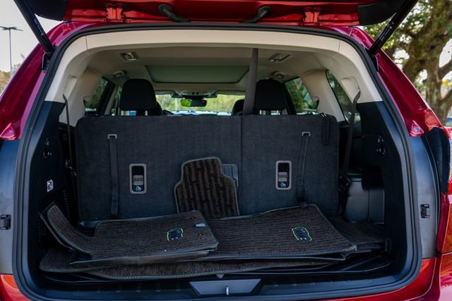 Used 2024 Subaru Ascent Onyx Edition image 11