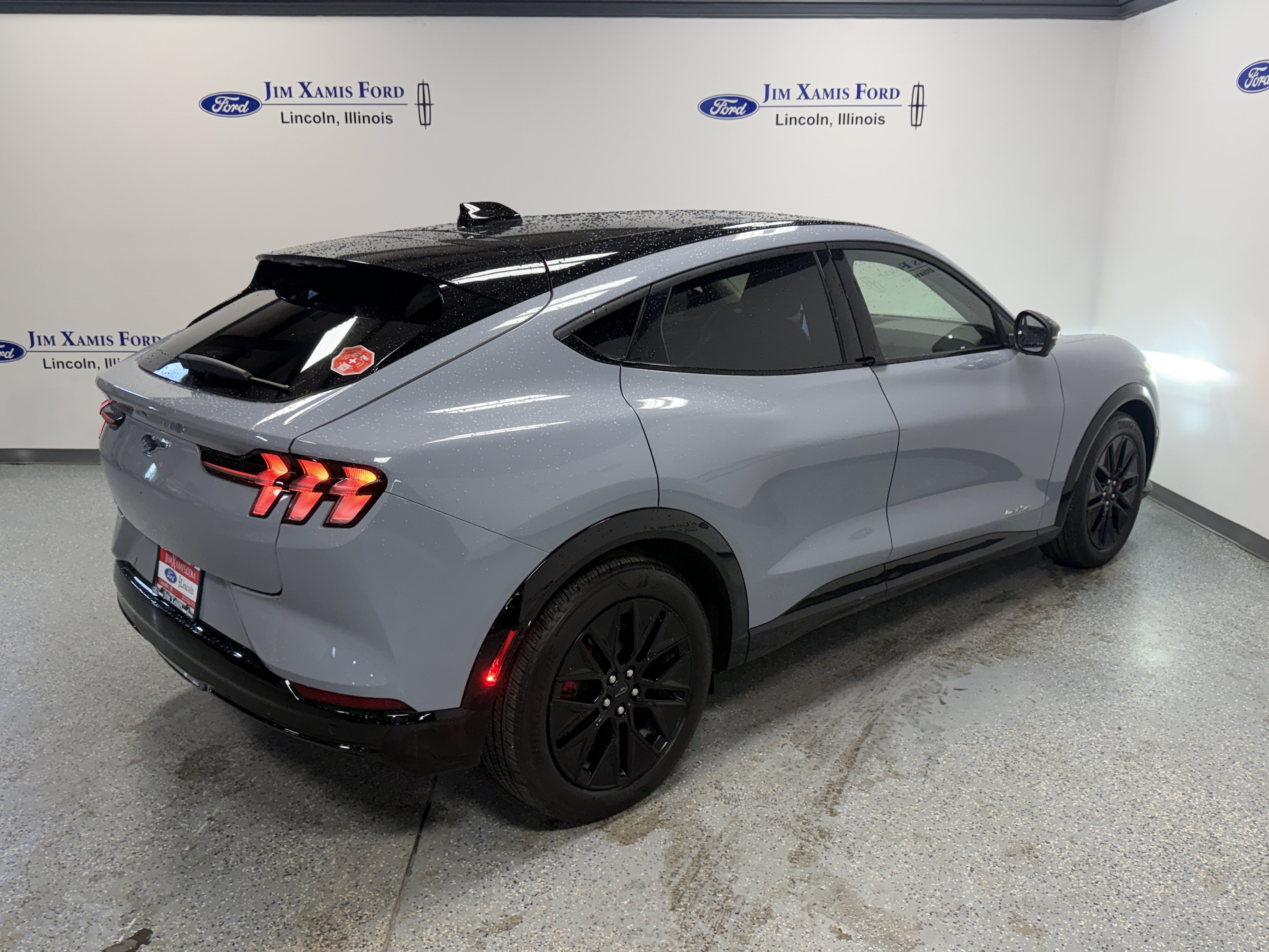 Used 2025 Ford Mustang Mach-E Premium w/ Sport Appearance Package RWD image 36