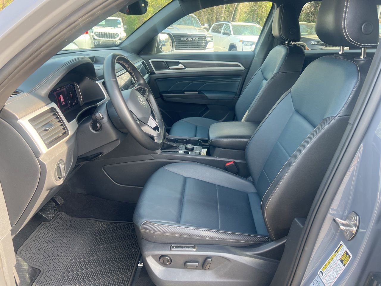 Used 2021 Volkswagen Atlas Cross Sport SEL image 15