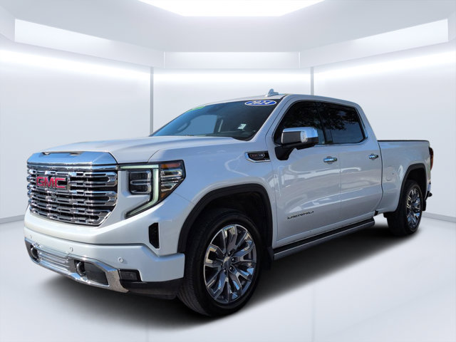 Used 2024 GMC Sierra 1500 Denali w/ Denali Reserve Package AWD/4WD image 7