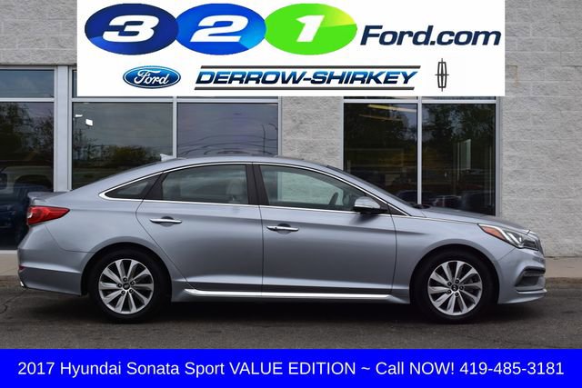 Used 2017 Hyundai Sonata Sport w/ Value Edition Package 02 FWD image 3