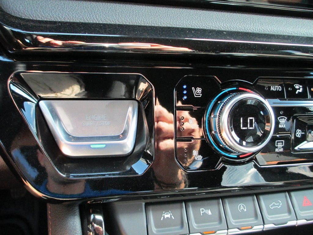 New 2026 GMC Sierra 1500 AT4 w/ AT4 Premium Package image 22