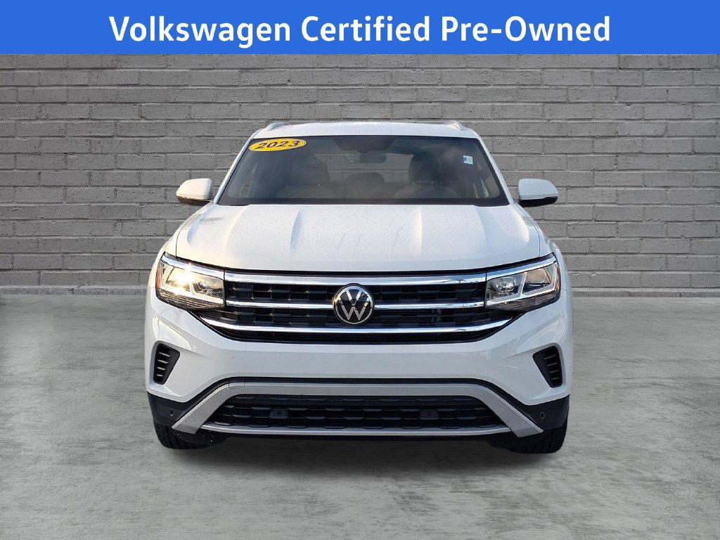 Used 2023 Volkswagen Atlas Cross Sport SE FWD image 2