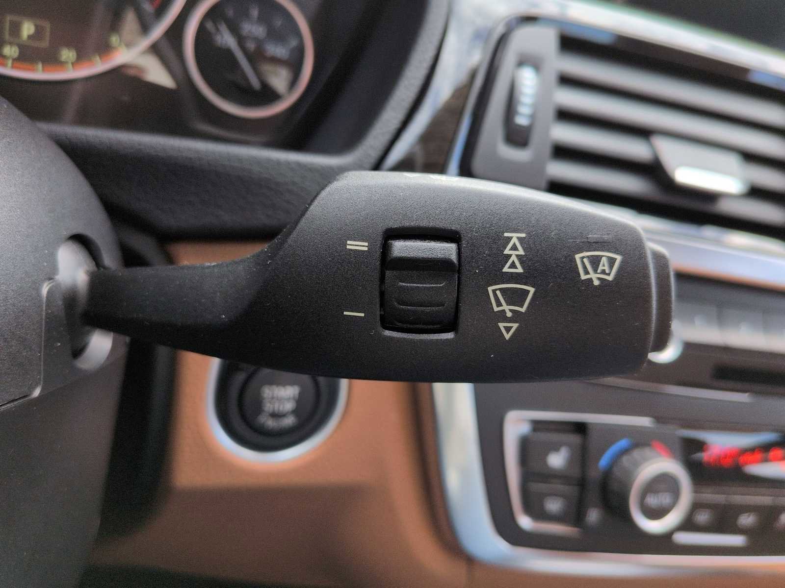 Used 2014 BMW 328i Sedan image 28