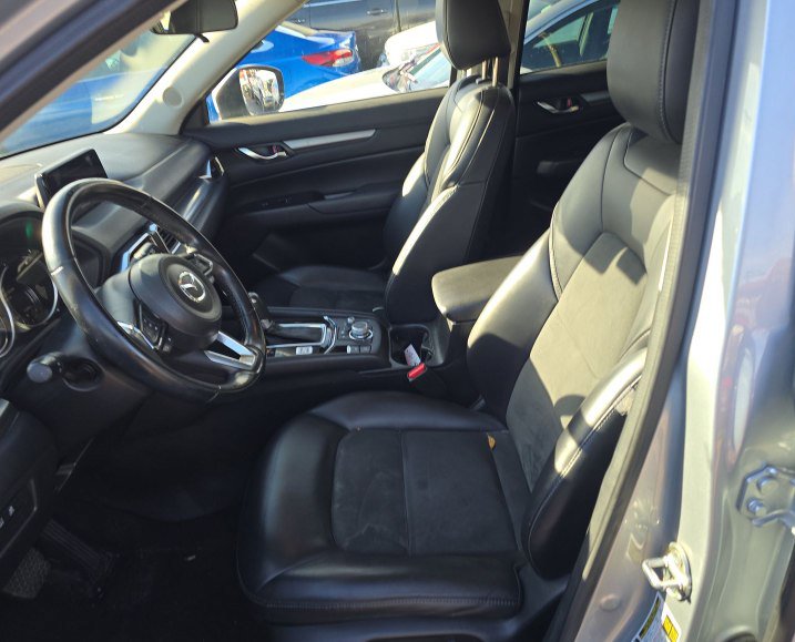 Used 2020 MAZDA CX-5 Touring FWD image 5