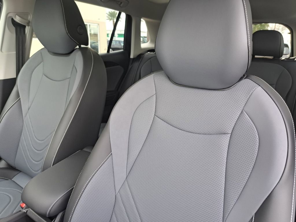 New 2026 Volkswagen Tiguan SE image 23