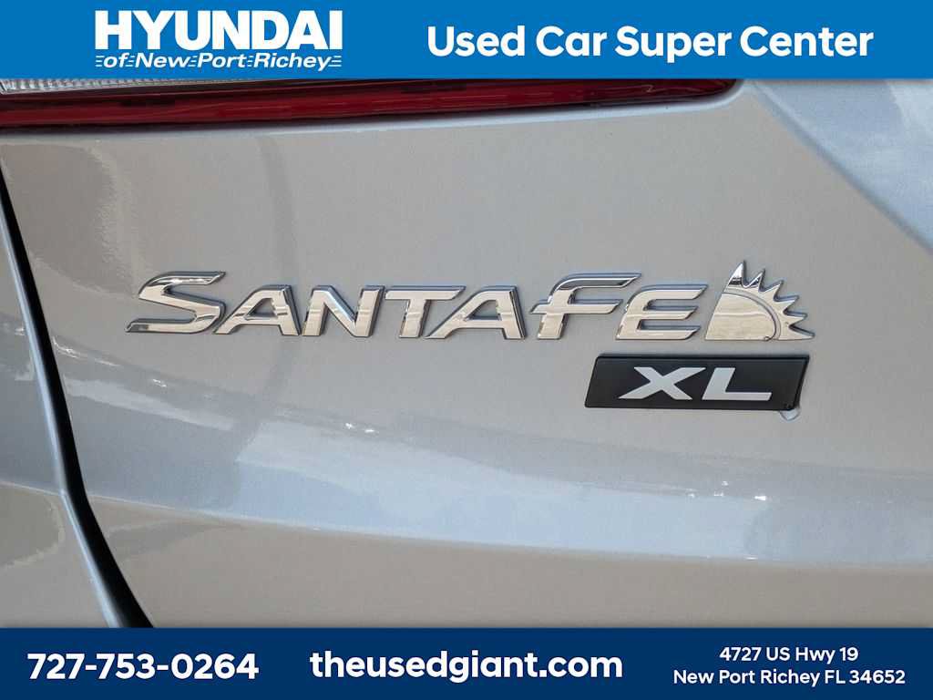 Used 2019 Hyundai Santa Fe XL FWD image 15