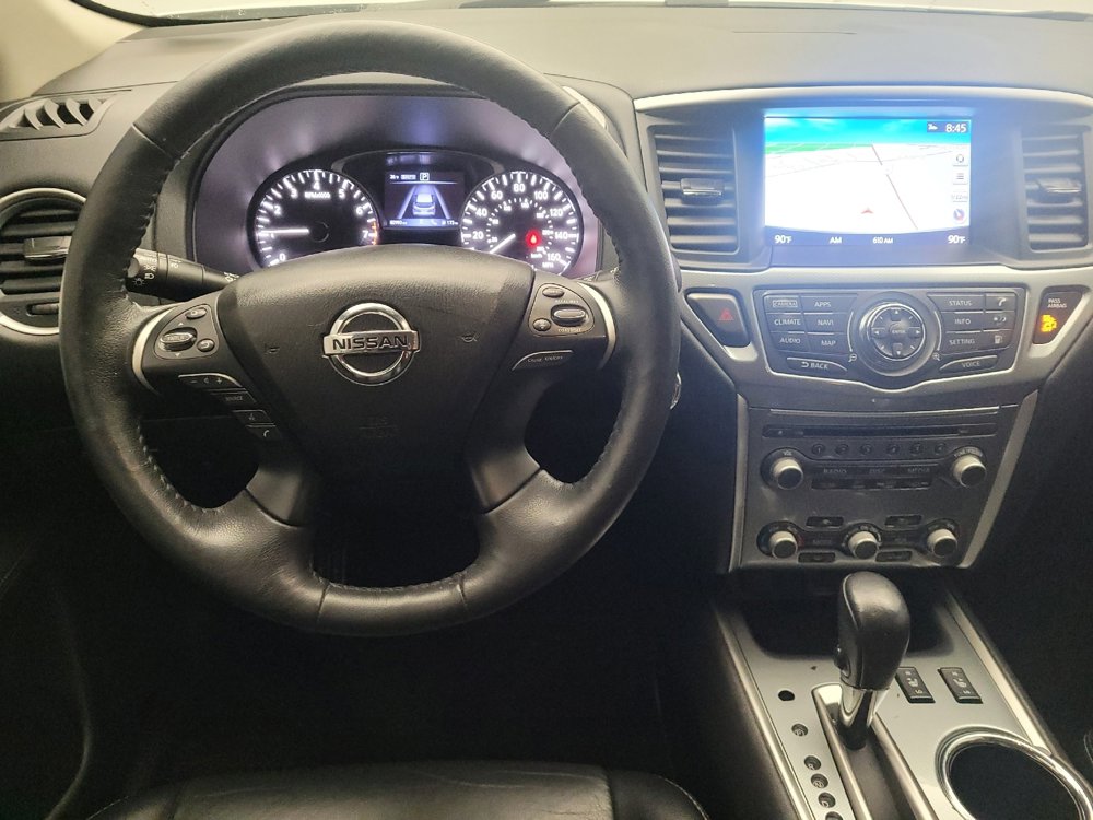 Used 2020 Nissan Pathfinder SL image 22