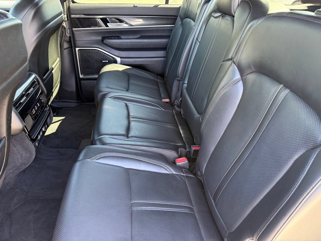 Used 2022 Jeep Wagoneer Series I w/ Convenience Group I RWD image 32