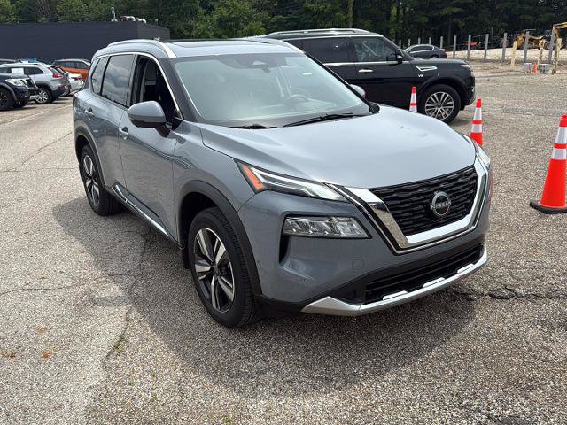 Certified 2023 Nissan Rogue Platinum w/ Platinum Premium Package AWD/4WD image 1
