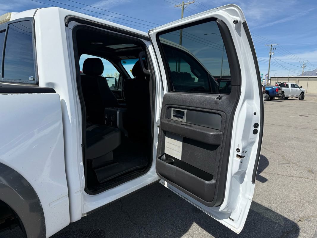 Used 2014 Ford F150 Raptor w/ Equipment Group 801A Luxury image 38