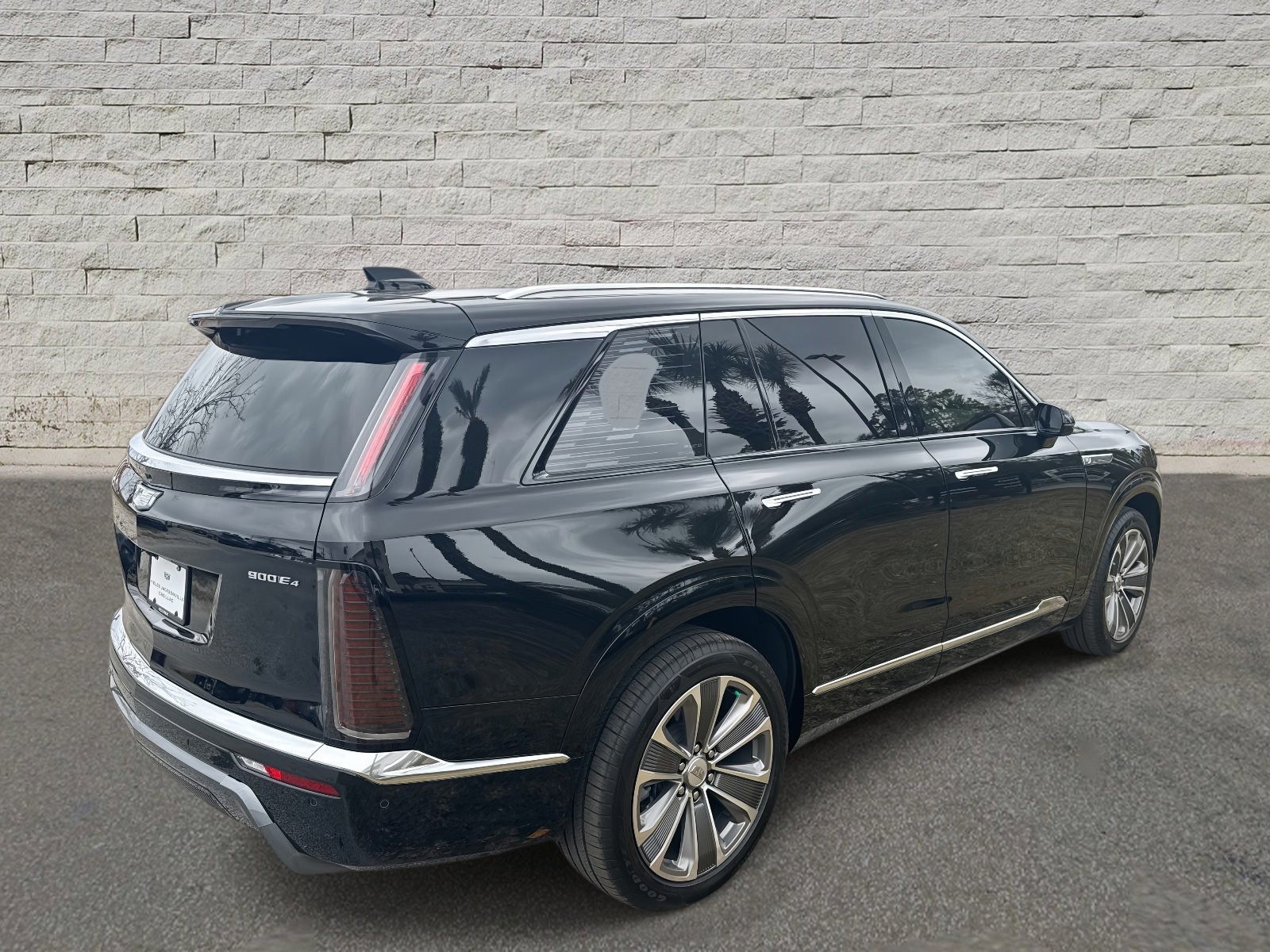 Used 2026 Cadillac Vistiq Luxury image 5