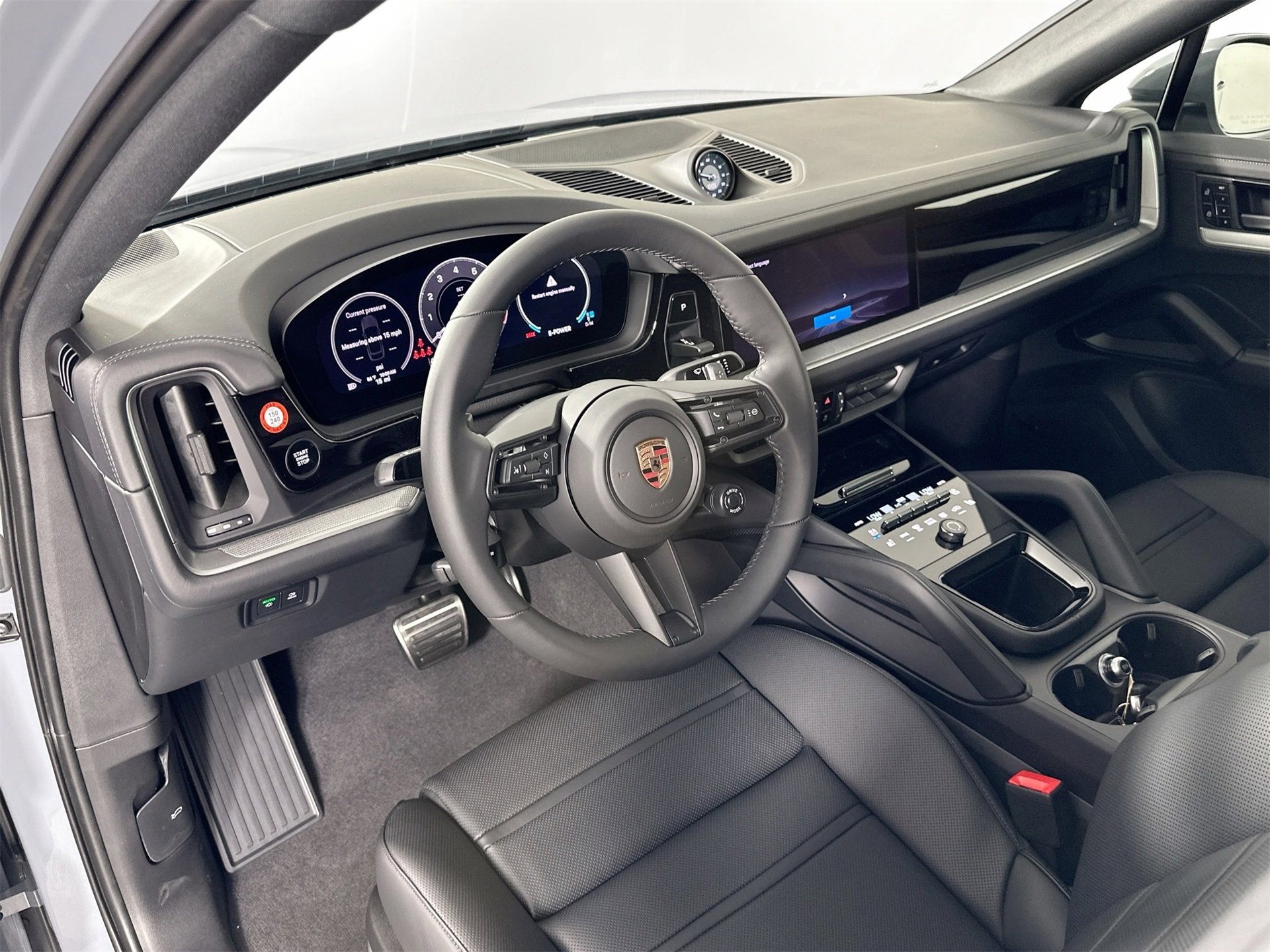 New 2026 Porsche Cayenne S image 4
