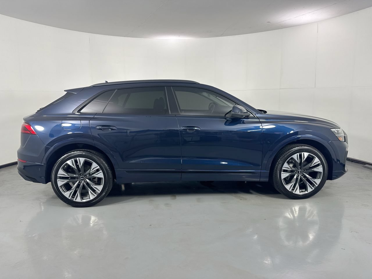 Used 2025 Audi Q8 Premium Plus w/ Premium Plus Package AWD/4WD image 33
