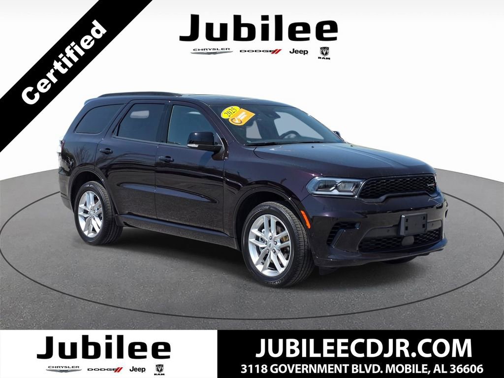 Used 2025 Dodge Durango GT image 1