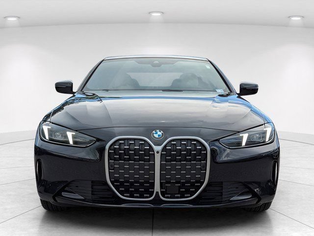 New 2026 BMW 430i Coupe w/ Parking Assistance Package RWD video 2