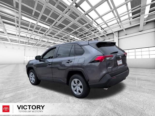 Used 2024 Toyota RAV4 LE FWD image 10