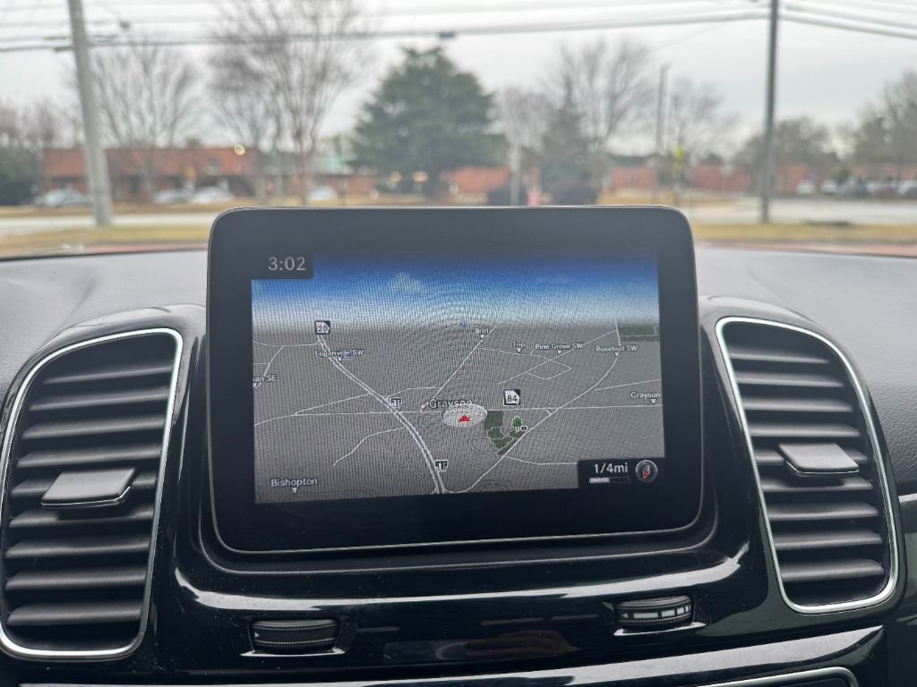 Used 2018 Mercedes-Benz GLE 350 image 27