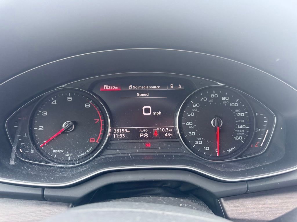 Used 2022 Audi Q5 2.0T Premium w/ Convenience Package image 12