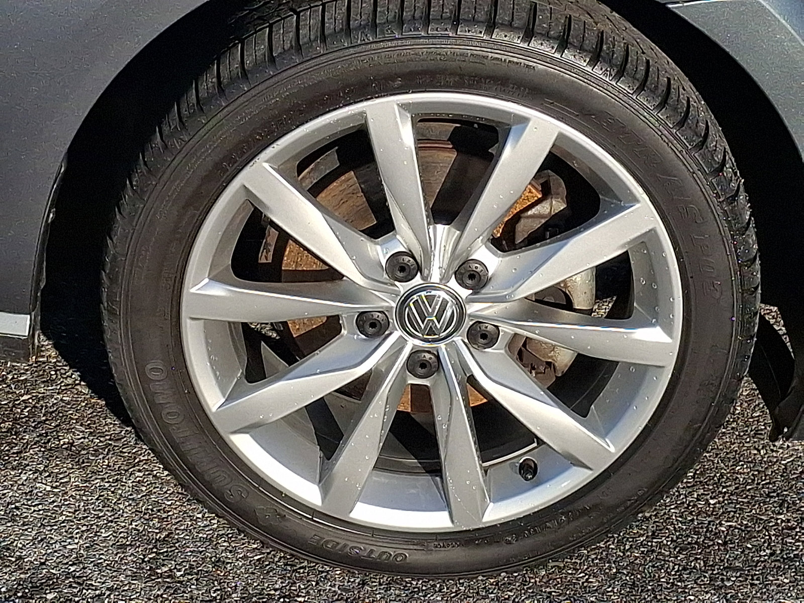 Used 2016 Volkswagen Golf SE image 8