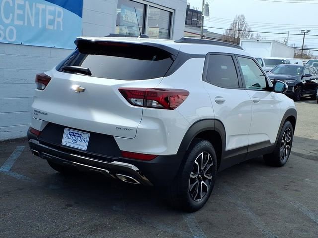 Used 2023 Chevrolet TrailBlazer ACTIV w/ Sun and Liftgate Package image 6