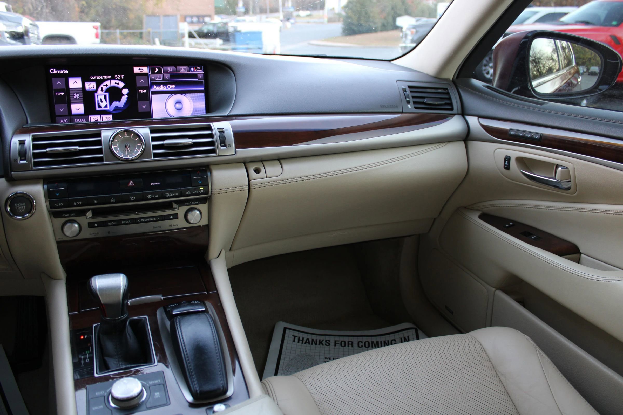 Used 2013 Lexus LS 460 w/ Comfort Pkg RWD image 12