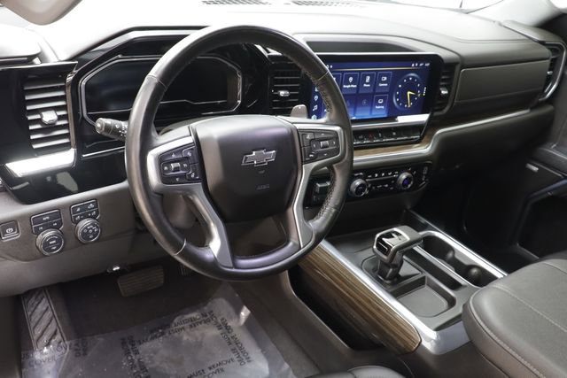 Certified 2023 Chevrolet Silverado 1500 RST w/ Convenience Package II image 7