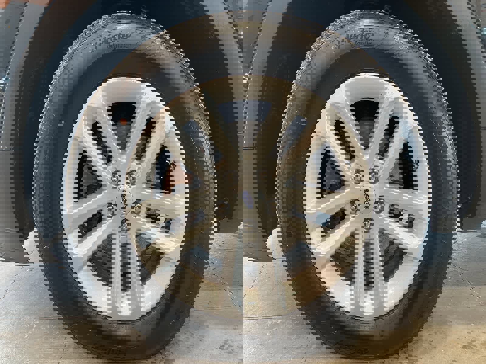 Used 2017 Ford Explorer 4WD image 9