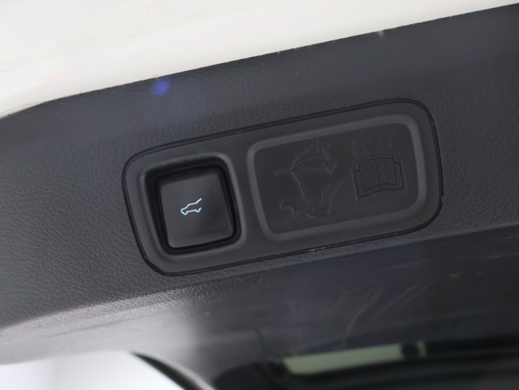 Used 2020 Ford Expedition Max Platinum AWD/4WD image 23