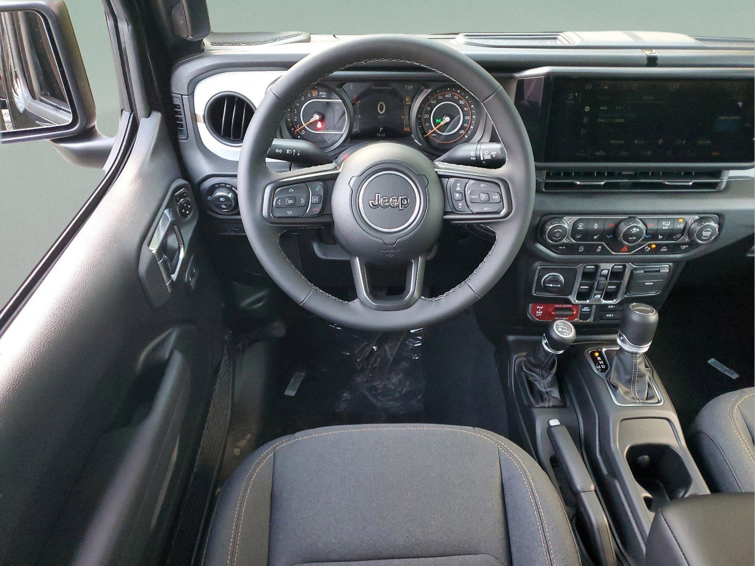 New 2025 Jeep Gladiator Willys image 30