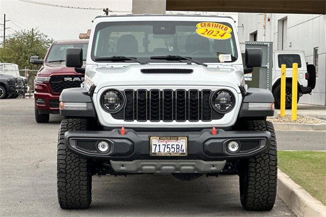 Certified 2024 Jeep Gladiator Mojave image 13