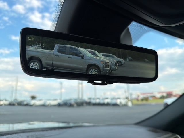 Used 2025 Jeep Grand Cherokee Limited w/ Luxury Tech Group II RWD image 19
