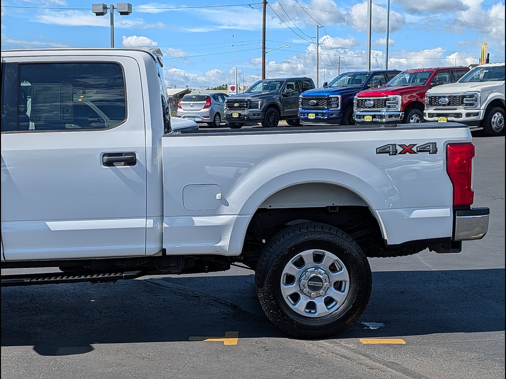 Used 2019 Ford F350 XLT w/ XLT Value Package AWD/4WD image 11
