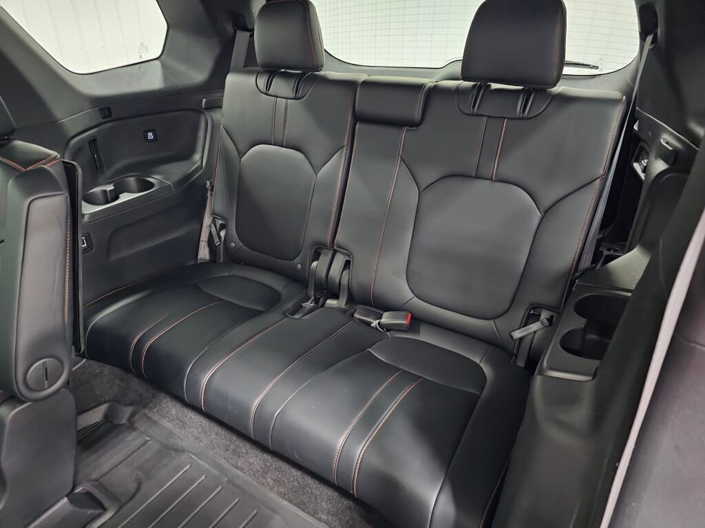 Certified 2023 Honda Pilot TrailSport image 14