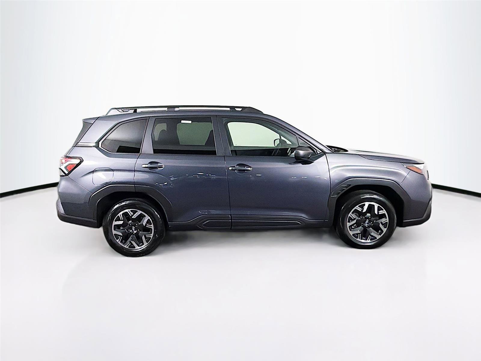 Certified 2025 Subaru Forester Premium w/ Convenience Package #1 AWD/4WD image 8