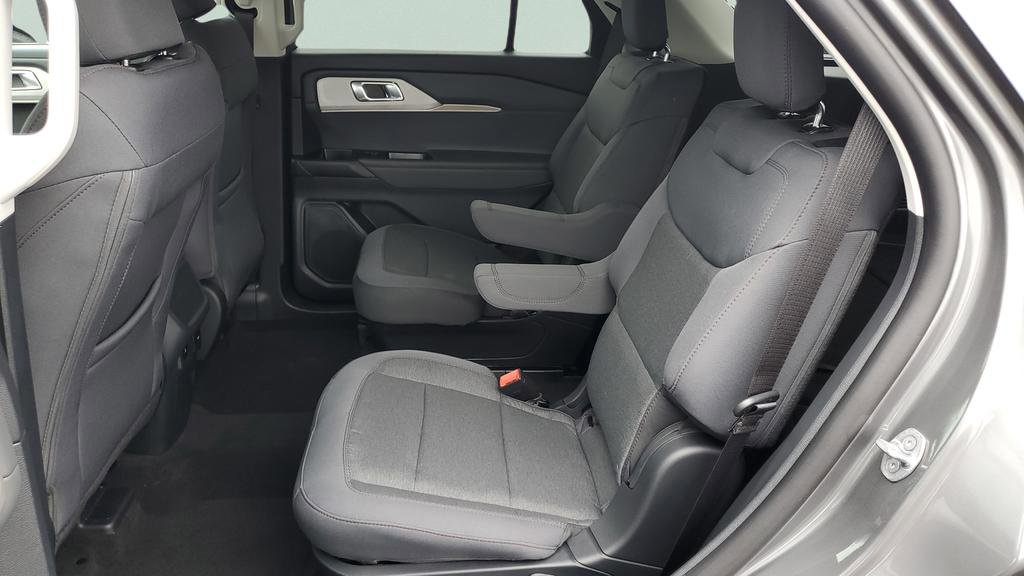 New 2026 Ford Explorer Active image 34