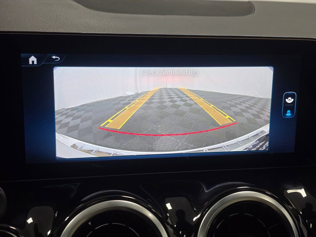 Used 2026 Mercedes-Benz GLA 250 4MATIC image 43