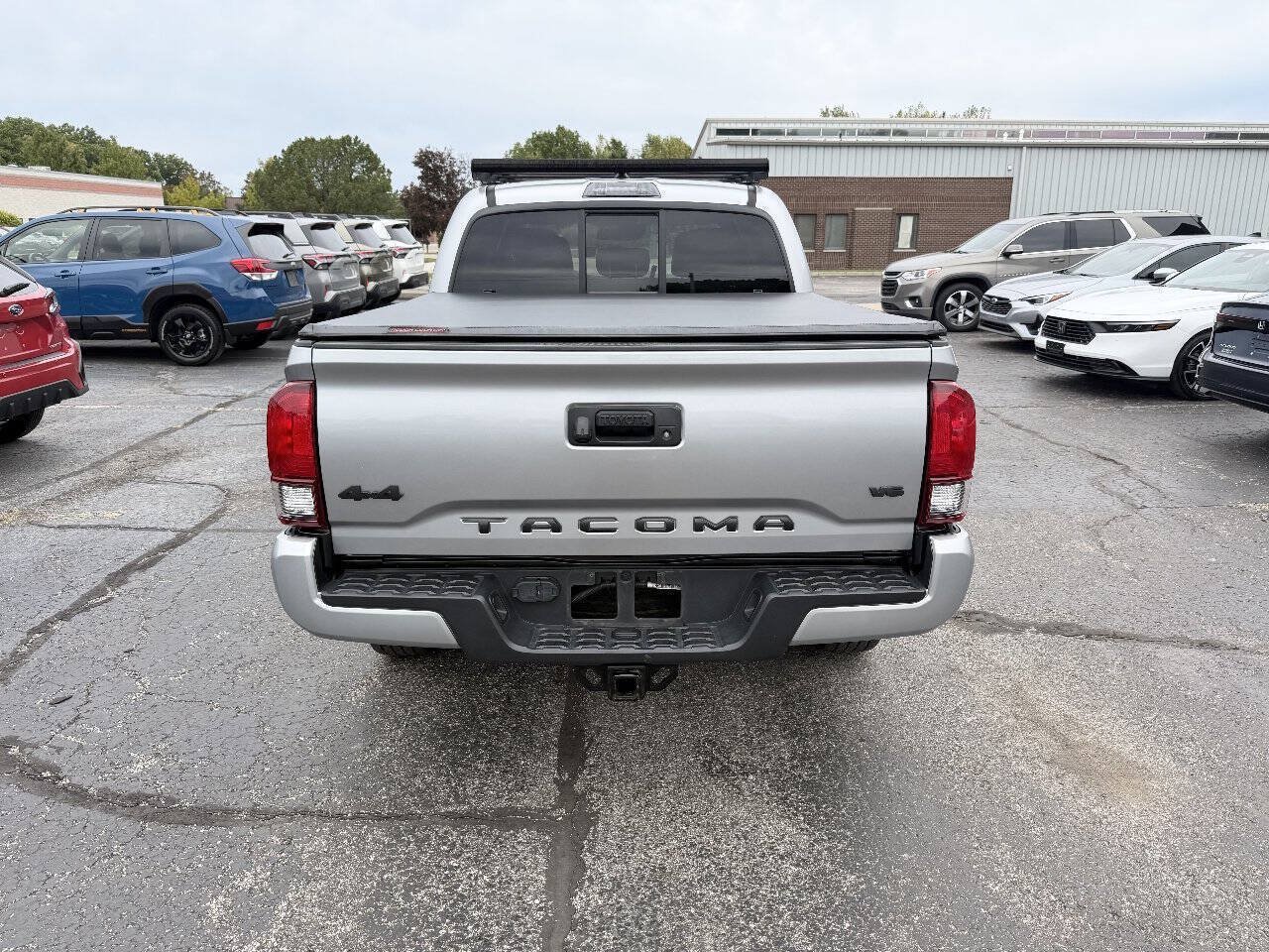Used 2023 Toyota Tacoma SR AWD/4WD image 6