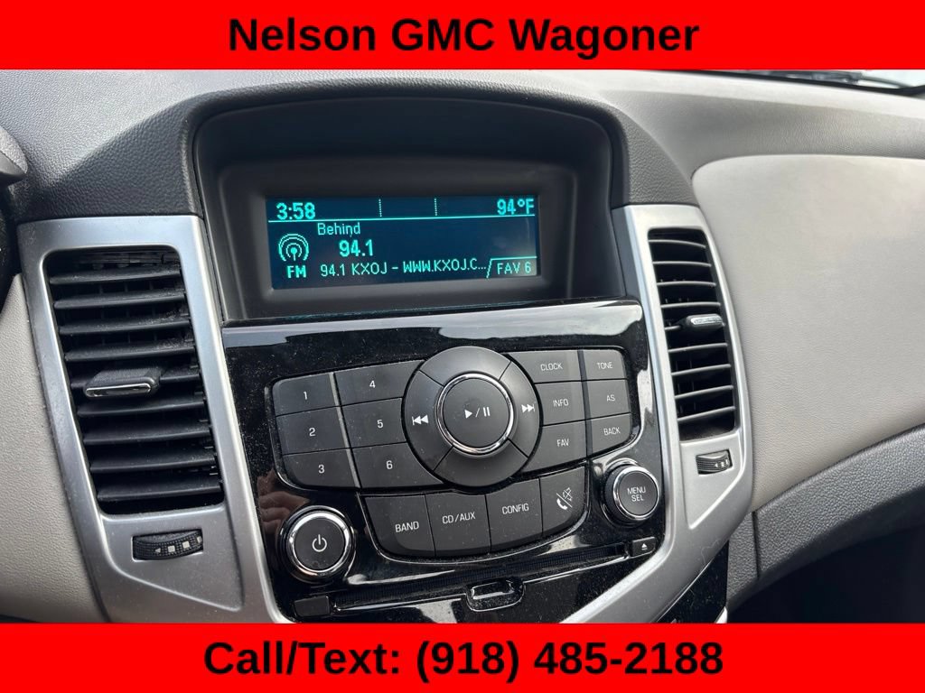 Used 2014 Chevrolet Cruze LS FWD image 12