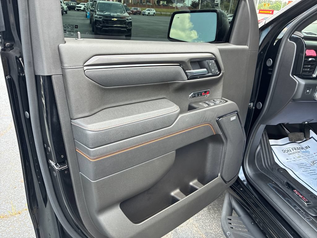 Used 2026 GMC Sierra 1500 AT4 w/ AT4 Premium Package AWD/4WD image 12