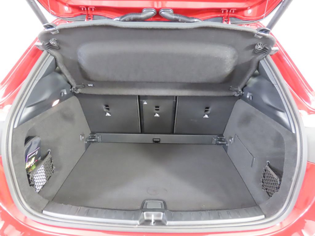 Certified 2026 Mercedes-Benz GLA 250 image 28