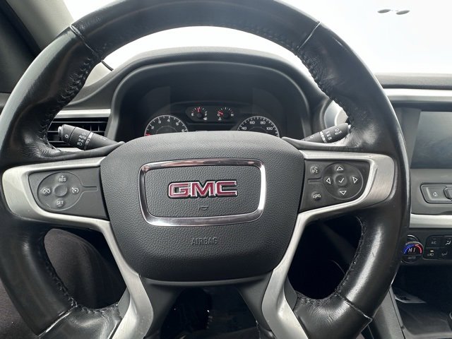 Used 2019 GMC Acadia SLE image 17